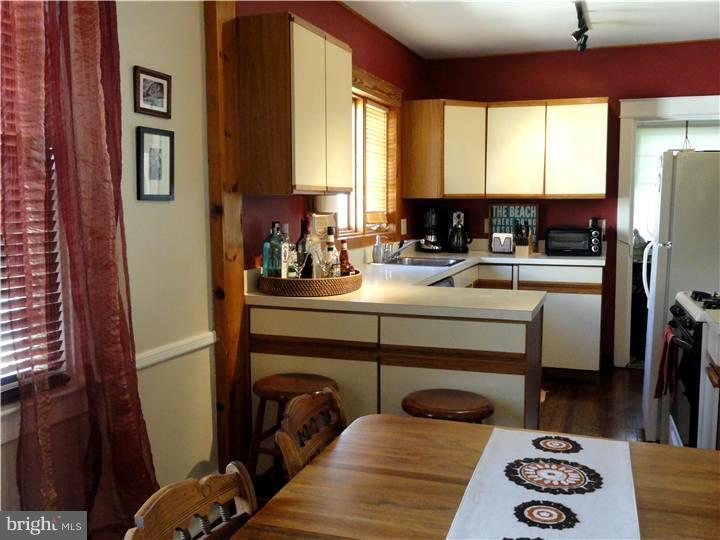 123 Dallas Road Willow Grove, PA 19090 - Photo 11 of 25 Kitchen