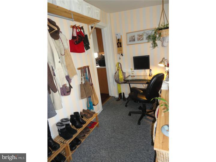 123 Dallas Road Willow Grove, PA 19090 - Photo 16 of 25 Mud Room