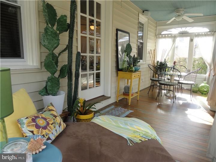 123 Dallas Road Willow Grove, PA 19090 - Photo 4 of 25 Sun Room