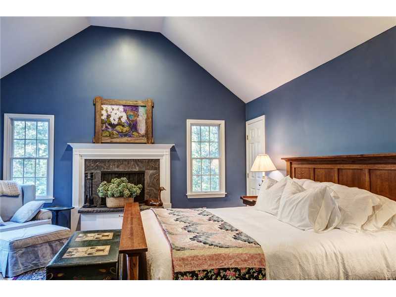 283 Sowams Road Barrington, RI 02806 - Photo 13 of 25 Master Bedroom.
