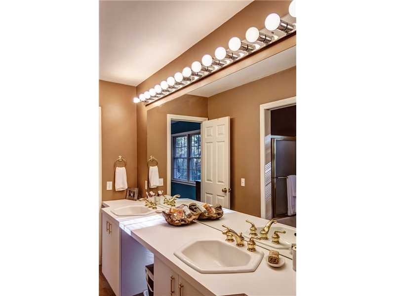 283 Sowams Road Barrington, RI 02806 - Photo 19 of 25 Bathroom.