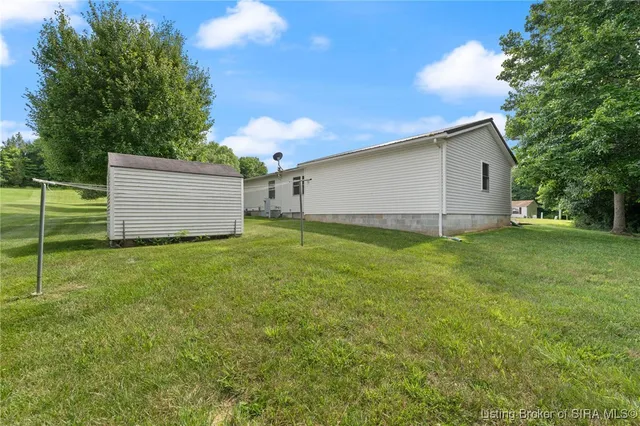 $170,000 | 411 South Redbud Court, English, IN 47118