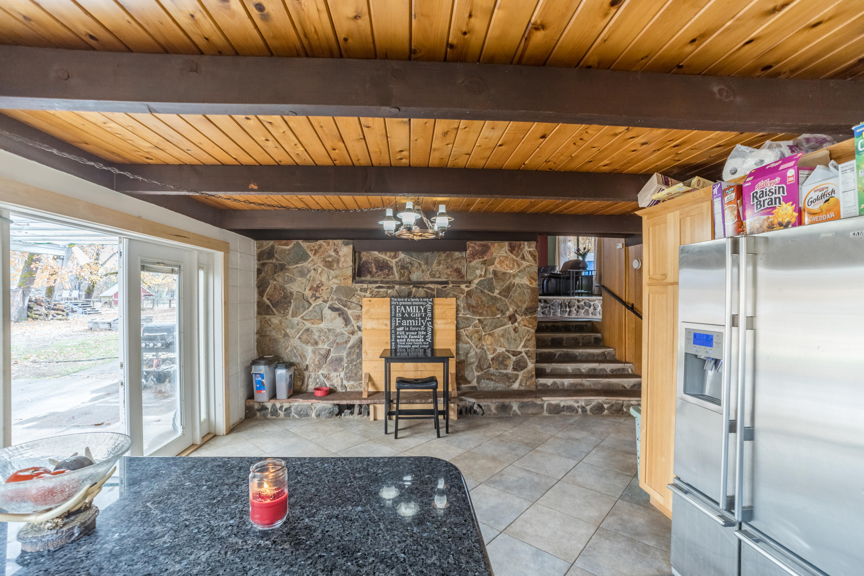 11340 Michael Road White City, OR 97503 - Photo 10 of 21 079A1663-HDR