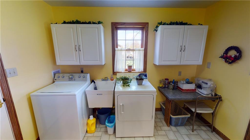 4339 Partell Street Butler, PA 16001 - Photo 22 of 25