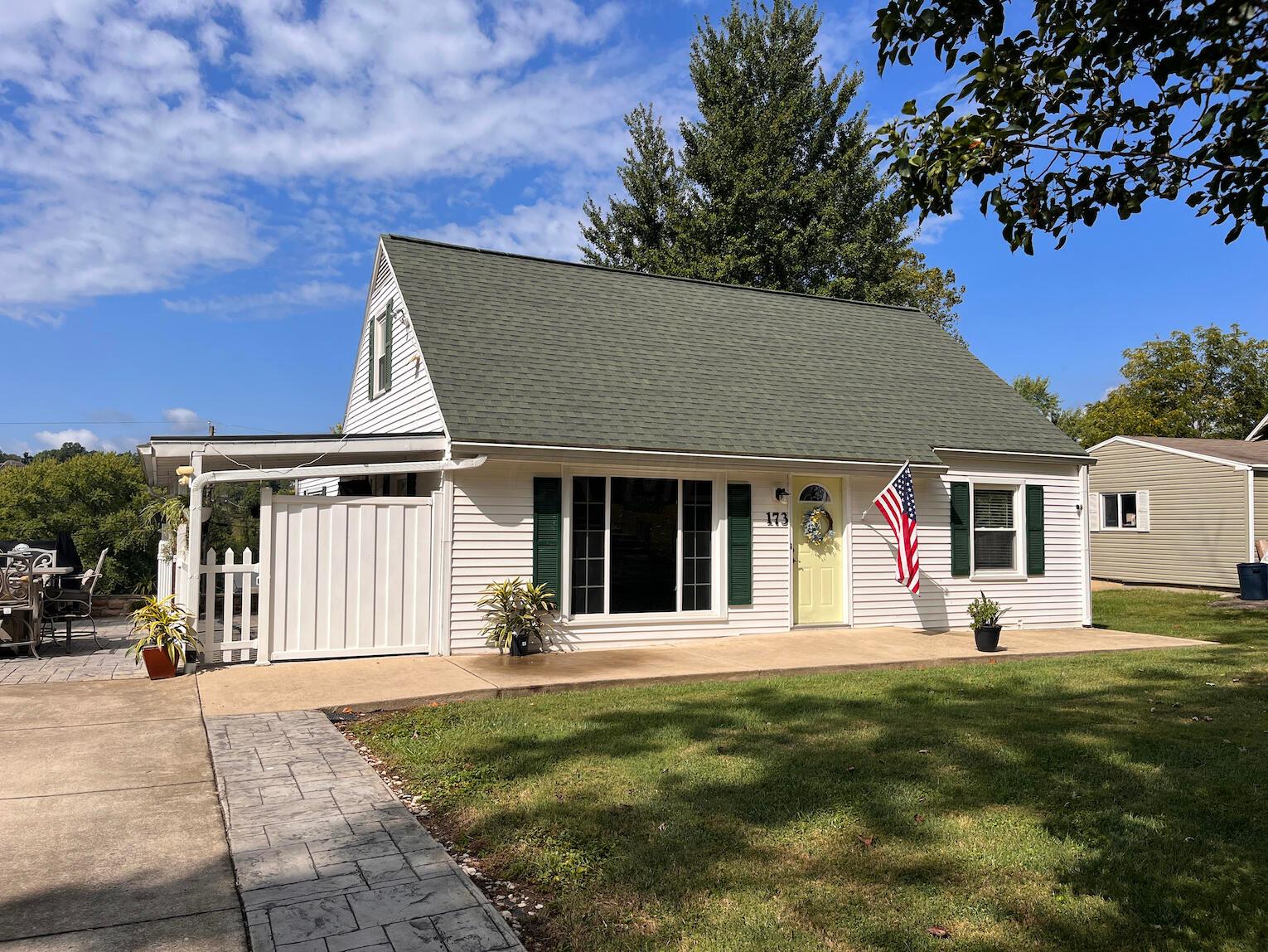 173 Sharon Road - #2