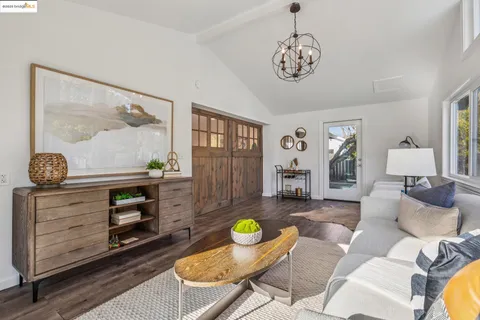 $898,000 | 1918 Marguerite Avenue, Pleasant Hill, CA 94523