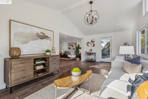 $898,000 | 1918 Marguerite Avenue, Pleasant Hill, CA 94523