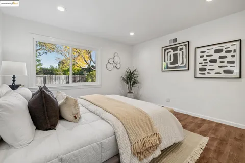 $898,000 | 1918 Marguerite Avenue, Pleasant Hill, CA 94523