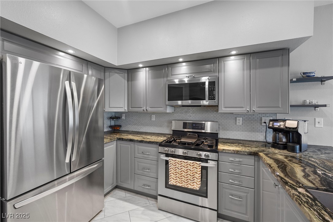 4821 Black Bear Road, Unit 101 Las Vegas, NV 89149 - Photo 19 of 55