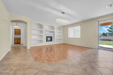 $660,000 | 7604 North 87th Drive, Glendale, AZ 85305