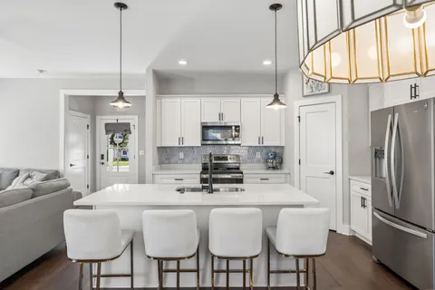 $335,000 | 20 Sycamore Ridge West, Burns, TN 37029