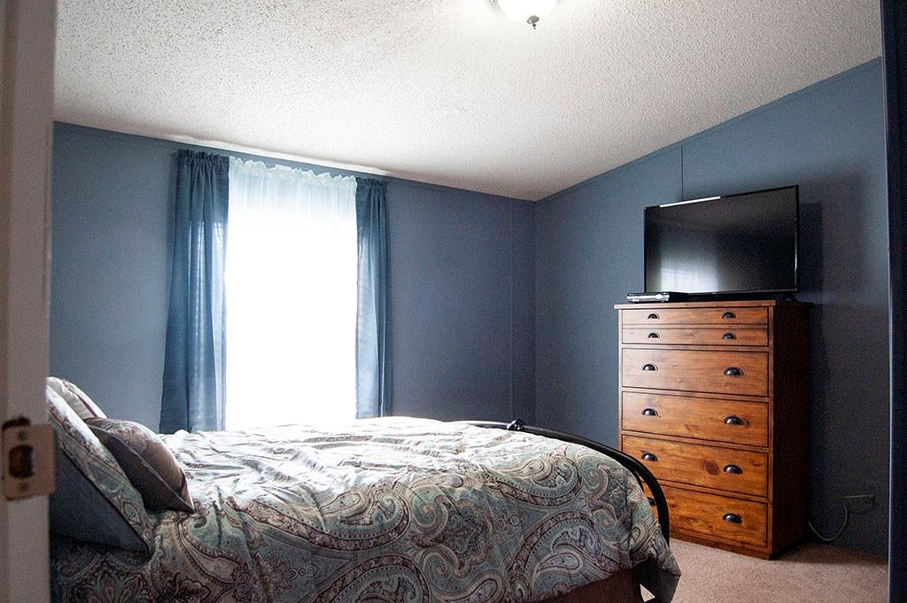 4725 Autumn Ridge Drive Columbus, IN 47203 - Photo 11 of 18 Gallery Image 11
