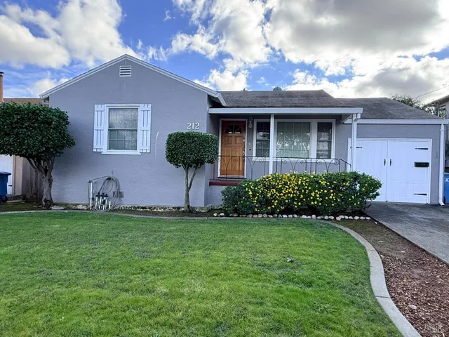 $2,500 | 212 Hermosa Avenue, Vallejo, CA 94589