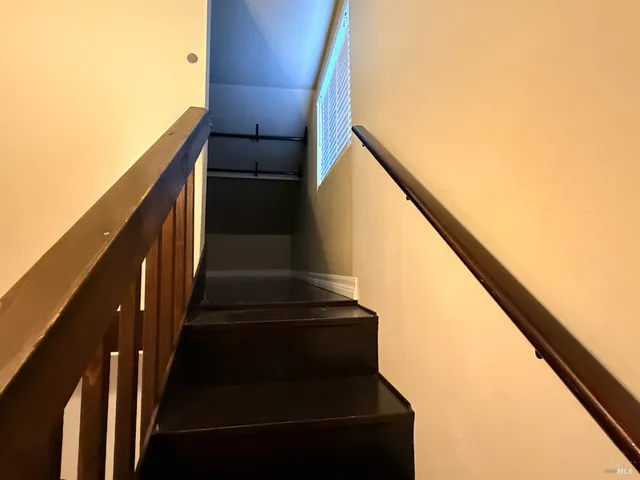 $2,500 | 212 Hermosa Avenue, Vallejo, CA 94589