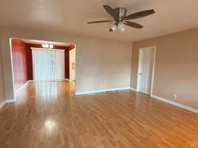 $2,500 | 212 Hermosa Avenue, Vallejo, CA 94589