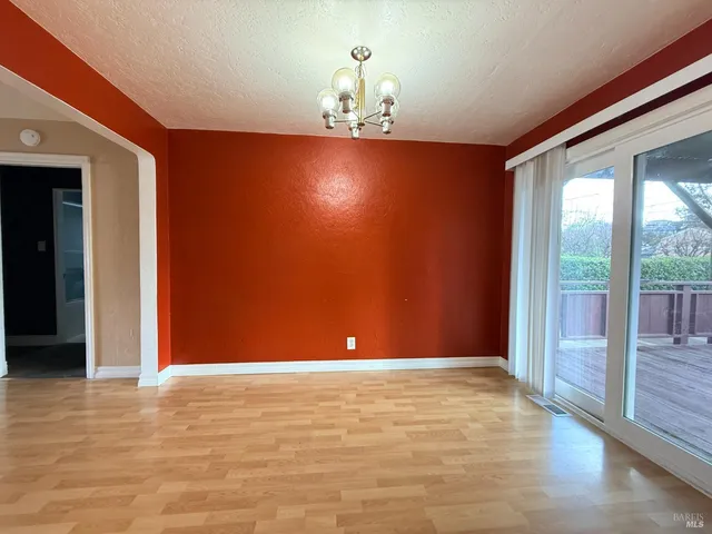 $2,500 | 212 Hermosa Avenue, Vallejo, CA 94589