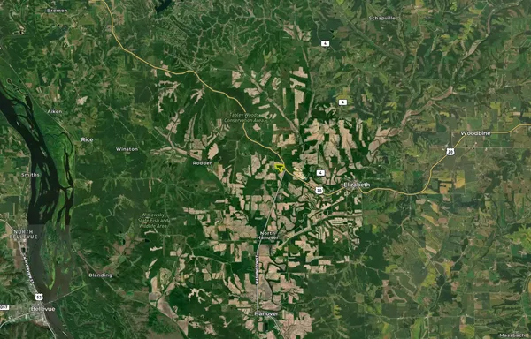 $299,000 | 2501 US Highway 20 West, Hanover, IL 61041