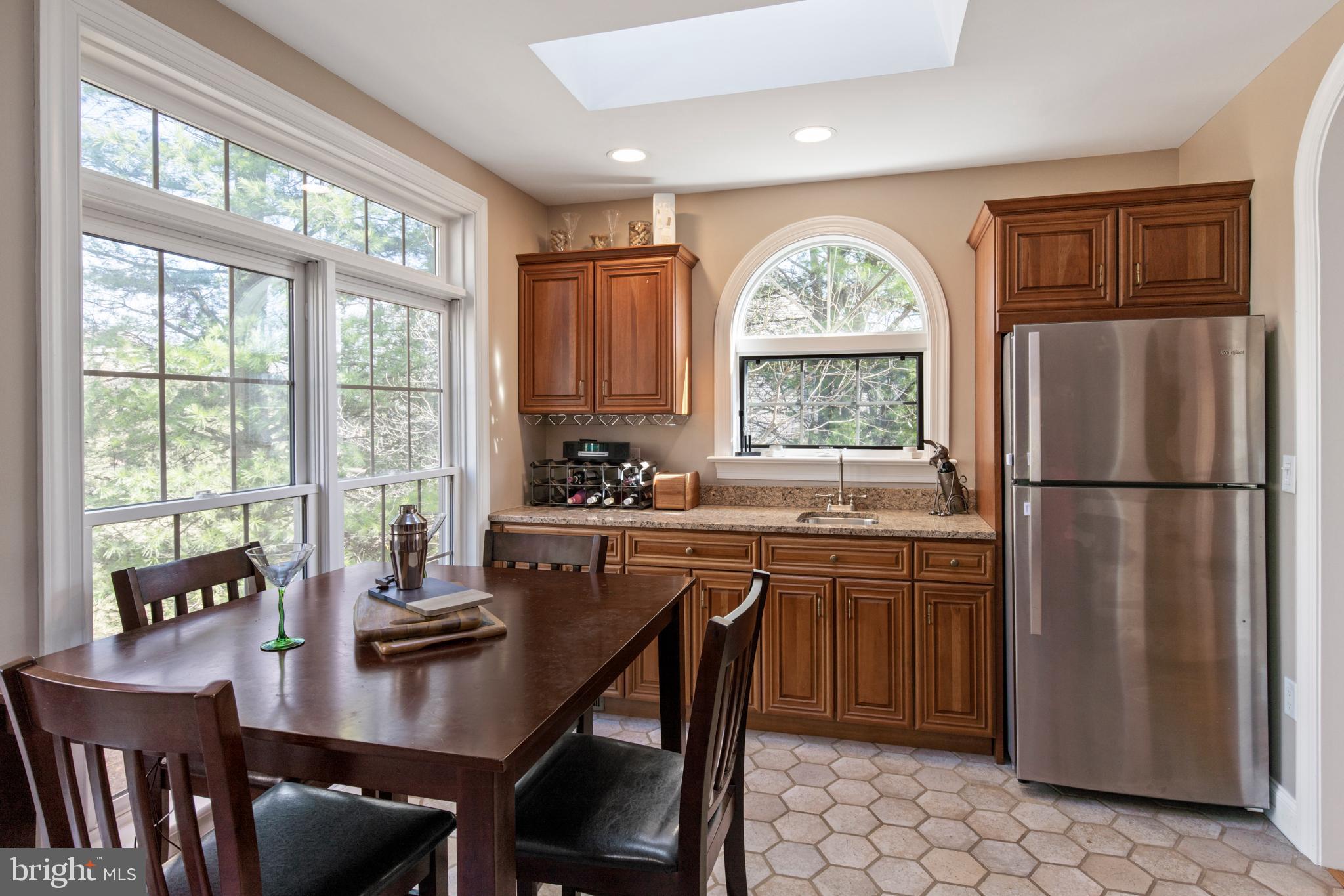 362 North Farm Drive Lititz, PA 17543 - Photo 16 of 39 Bonus/wetbar space of family/great room