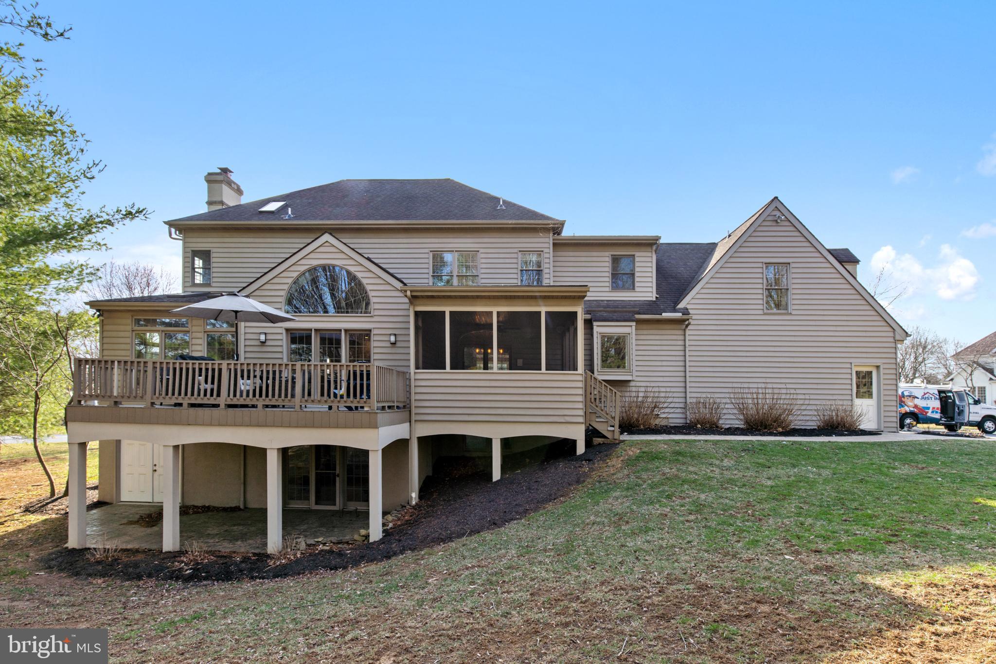 362 North Farm Drive Lititz, PA 17543 - Photo 2 of 39 Rear iew