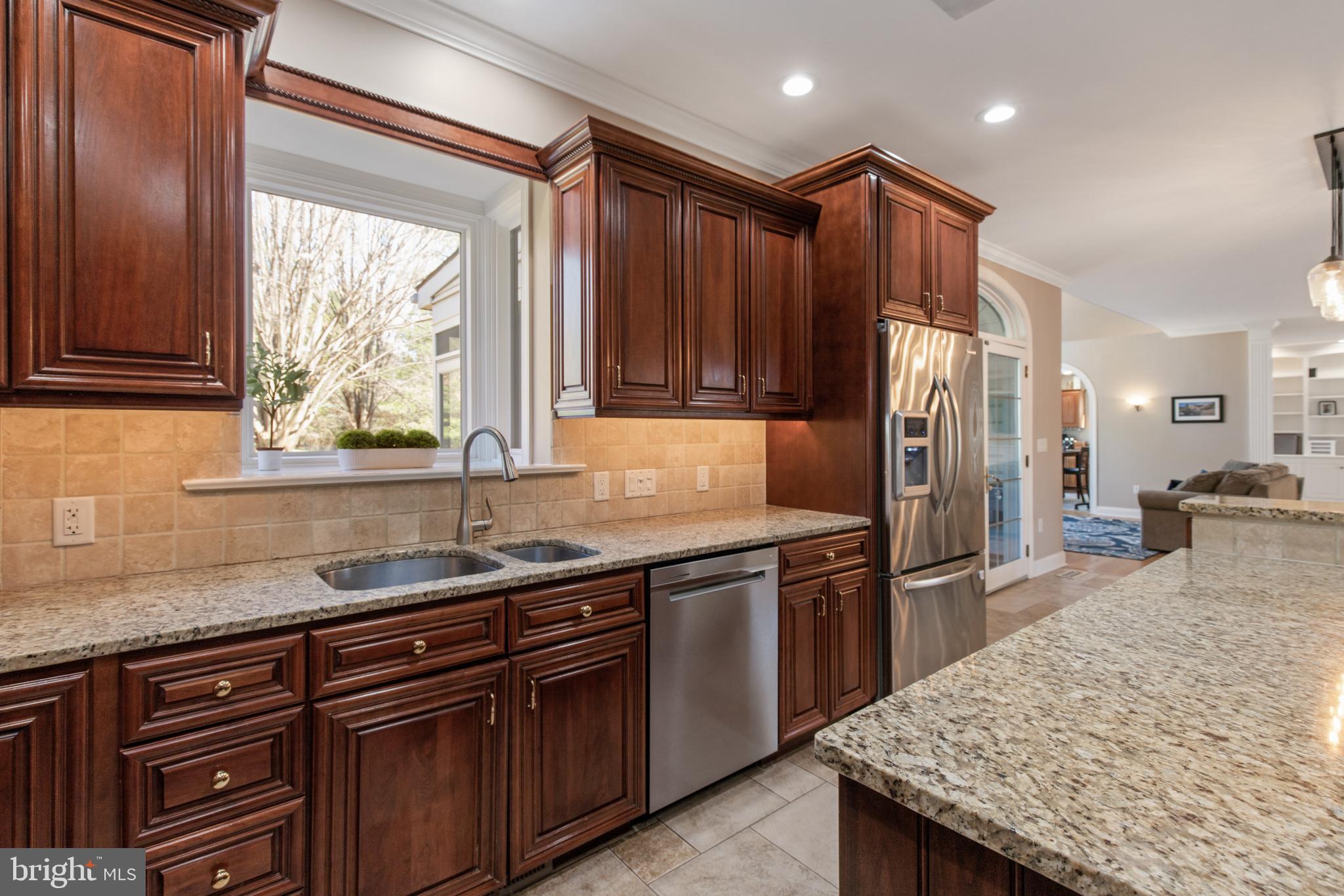 362 North Farm Drive Lititz, PA 17543 - Photo 7 of 39 Stainless steel appliances