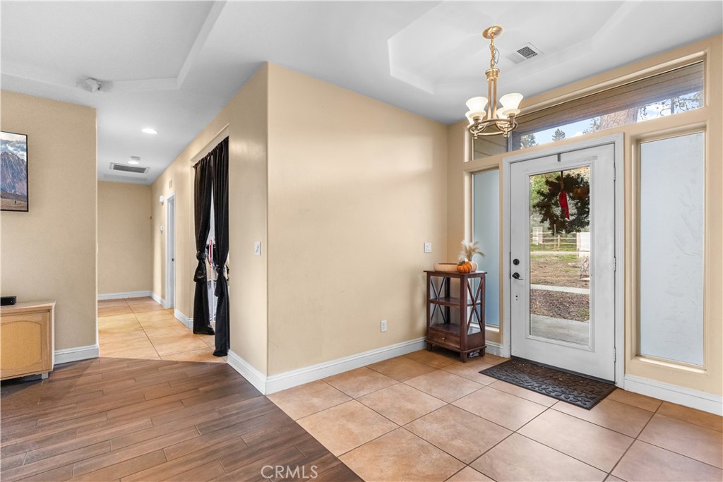 26820 Stirrup Way Tehachapi, CA 93561 - Photo 7 of 47