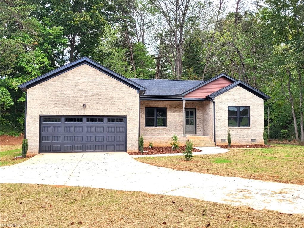 479 Hopkins Road Kernersville, NC 27284 - Photo 5 of 35