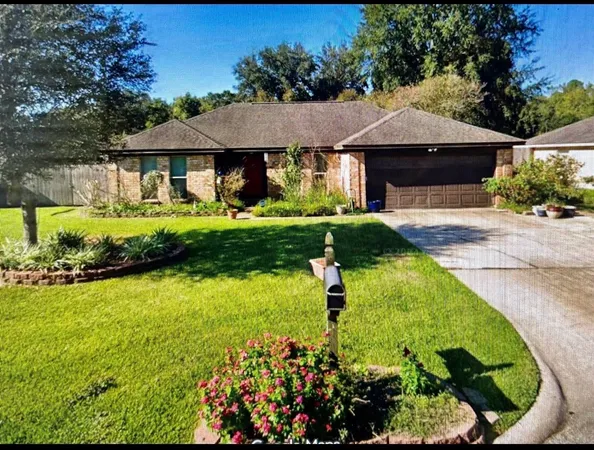 $285,500 | 6235 Navajo Trail, Beaumont, TX 77708