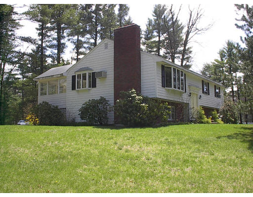 23 Pine Ridge Road North Reading, MA 01864 - Photo 1 of 4 Gallery Image 1