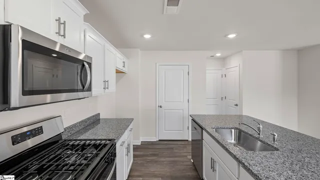 $265,900 | 215 Pristine Drive, Greenwood, SC 29646