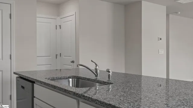 $265,900 | 215 Pristine Drive, Greenwood, SC 29646