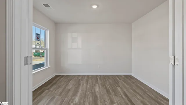 $265,900 | 215 Pristine Drive, Greenwood, SC 29646