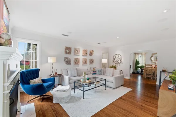 $4,200 | 5934 Monticello Avenue, Dallas, TX 75206