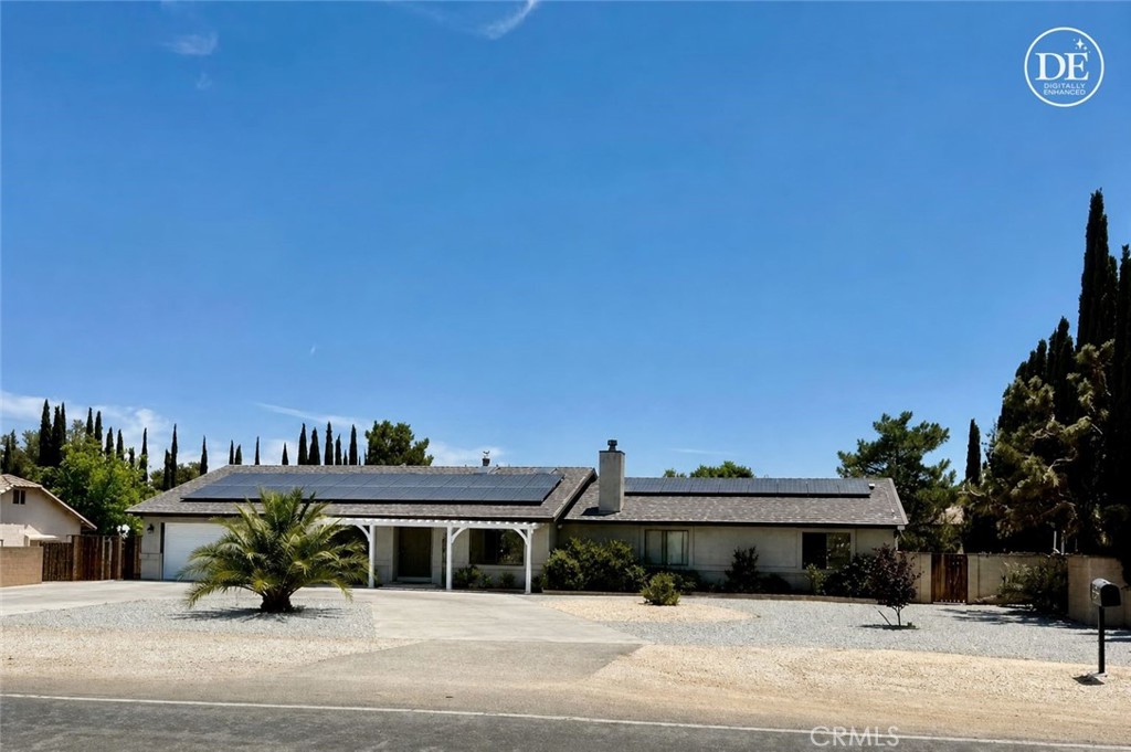 13375 Rincon Road Apple Valley, CA 92308 - Photo 3 of 72 Front of house w/ AI
