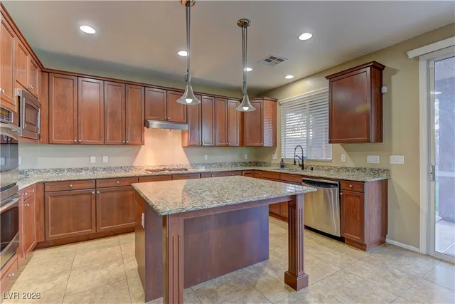 $3,500 | 11706 Longworth Road, Las Vegas, NV 89135