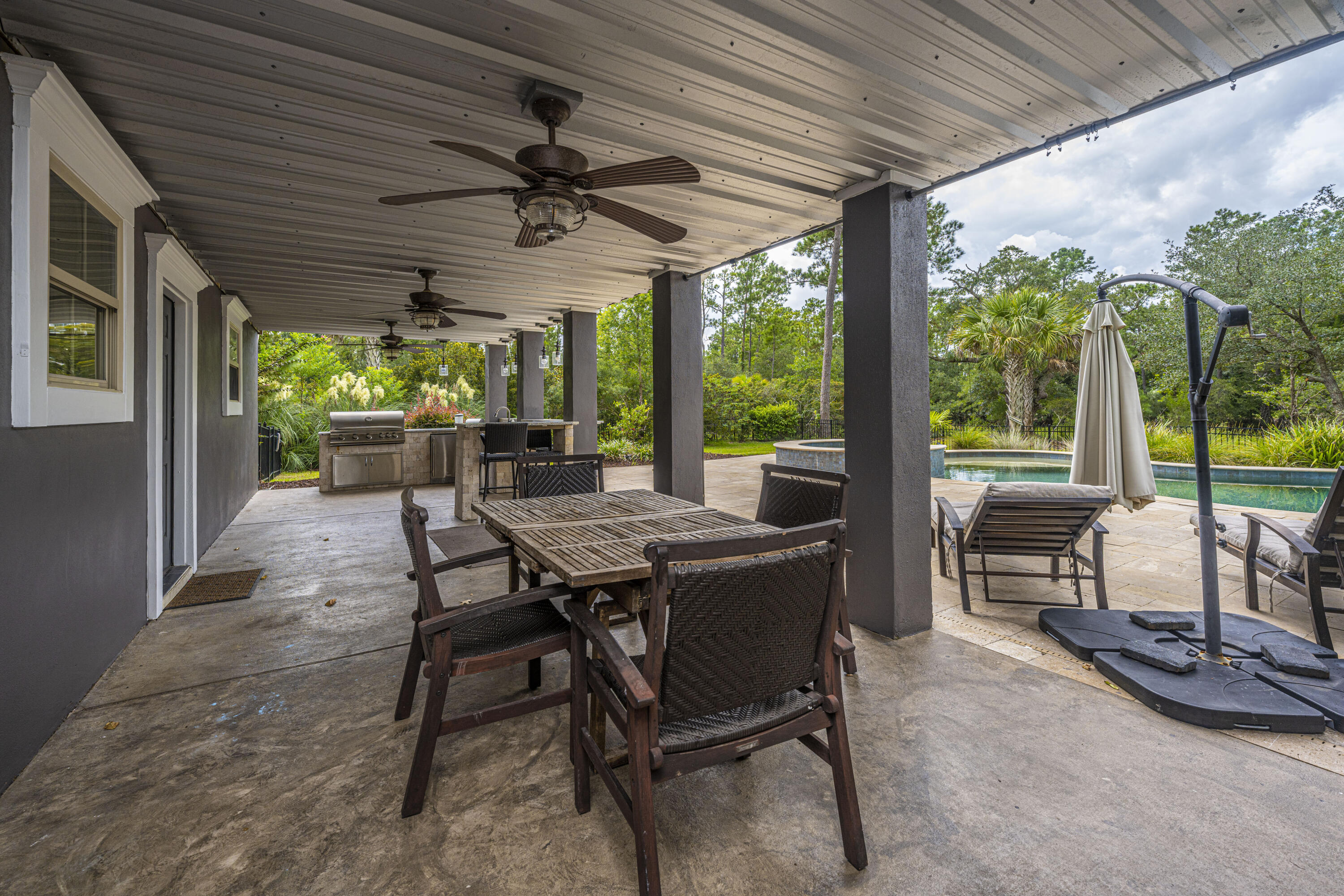 2012 Ashburton Way Mount Pleasant, SC 29466 - Photo 17 of 83 2012AshburtonWay58