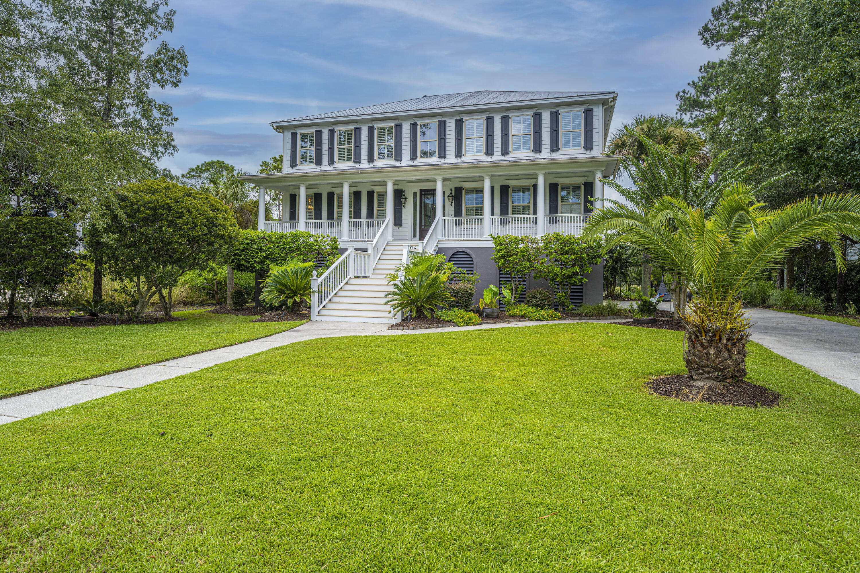 2012 Ashburton Way Mount Pleasant, SC 29466 - Photo 5 of 83 2012AshburtonWay47