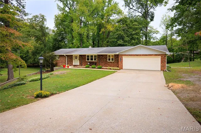 $399,500 | 930 Jackson Trail, Jackson, MO 63755