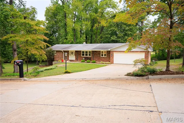 $399,500 | 930 Jackson Trail, Jackson, MO 63755