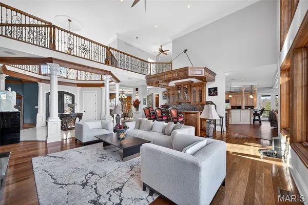 $4,000,000 | 27499 Franklin Road, Wright City, MO 63390