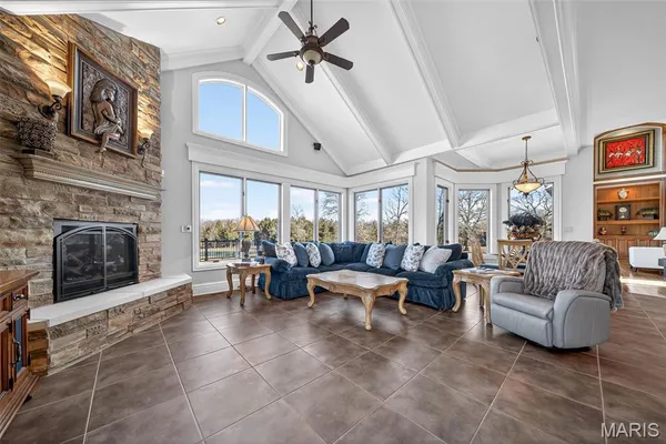 $4,000,000 | 27499 Franklin Road, Wright City, MO 63390