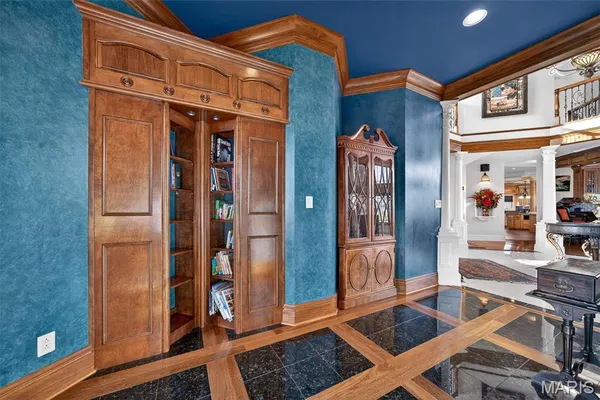 $4,000,000 | 27499 Franklin Road, Wright City, MO 63390