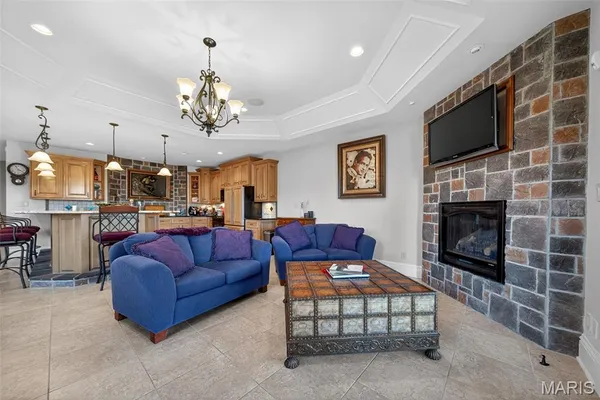 $4,000,000 | 27499 Franklin Road, Wright City, MO 63390