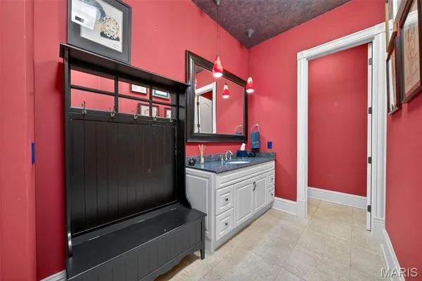 $4,000,000 | 27499 Franklin Road, Wright City, MO 63390