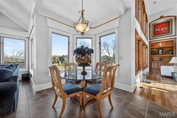 $4,000,000 | 27499 Franklin Road, Wright City, MO 63390