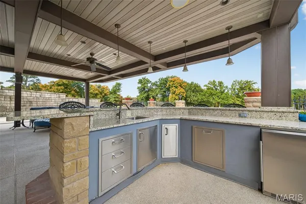 $4,000,000 | 27499 Franklin Road, Wright City, MO 63390