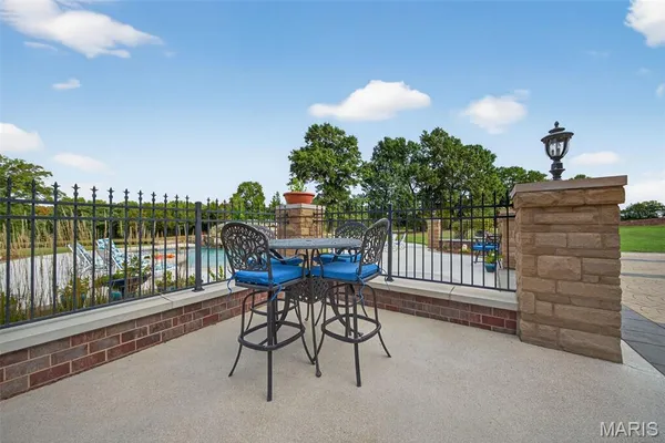 $4,000,000 | 27499 Franklin Road, Wright City, MO 63390