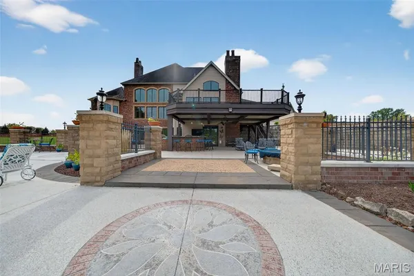 $4,000,000 | 27499 Franklin Road, Wright City, MO 63390