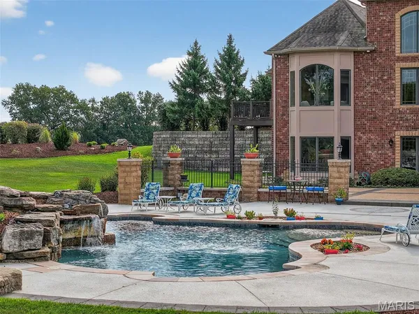 $4,000,000 | 27499 Franklin Road, Wright City, MO 63390