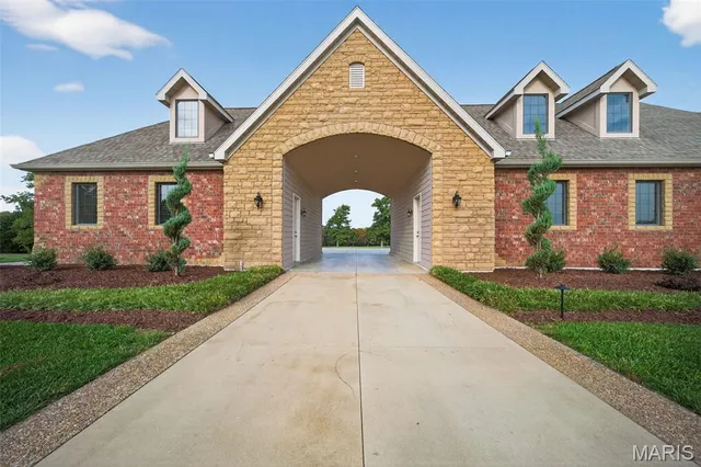 $4,000,000 | 27499 Franklin Road, Wright City, MO 63390