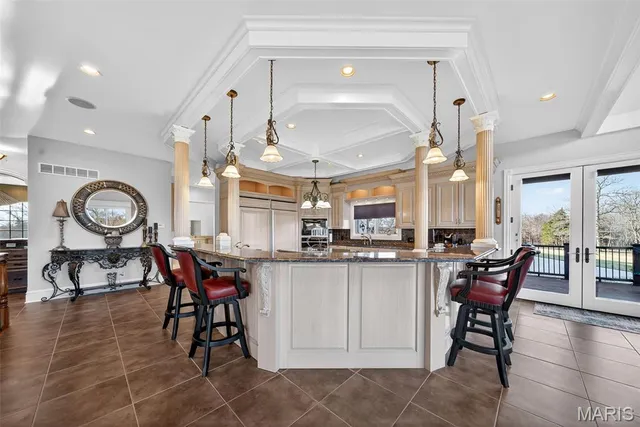 $4,000,000 | 27499 Franklin Road, Wright City, MO 63390